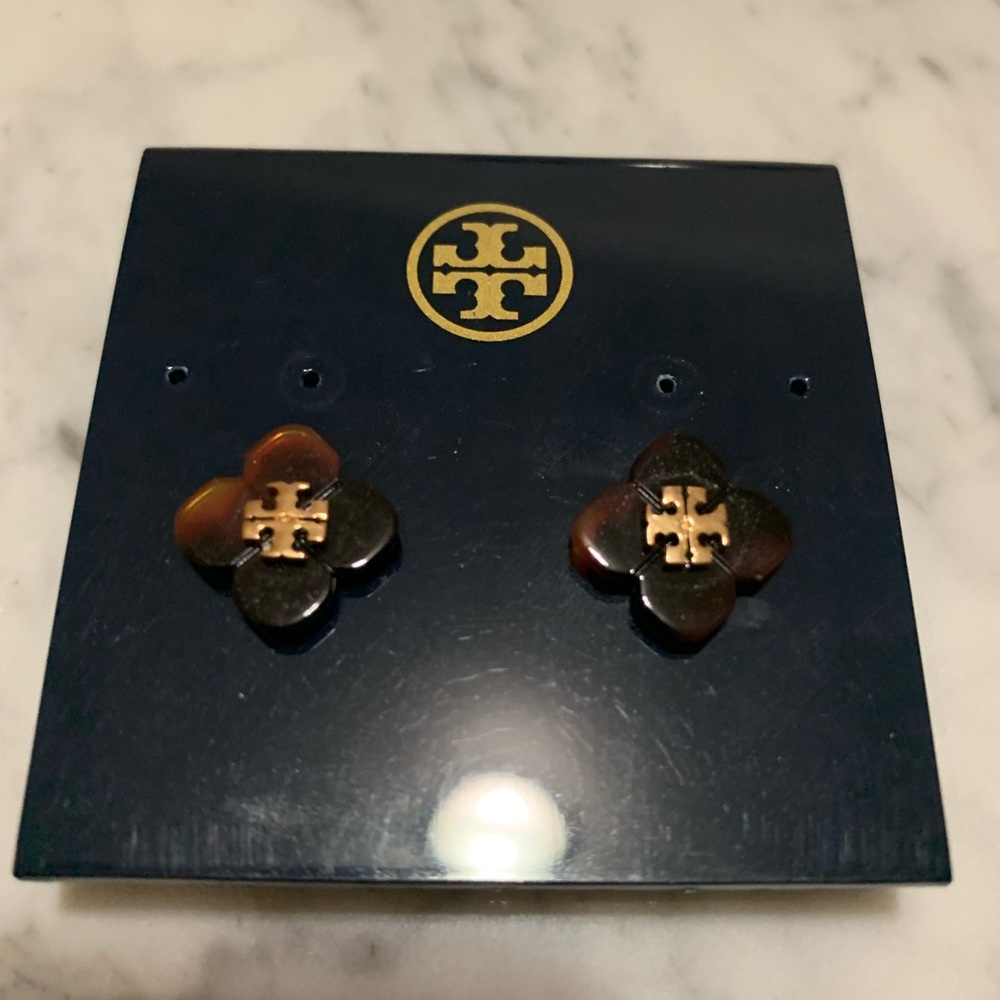 Tortoise Tory Burch earrings